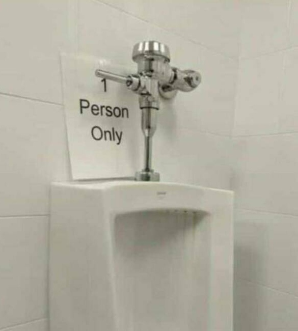 images/gallery/sightgags/1PersonOnly.jpg