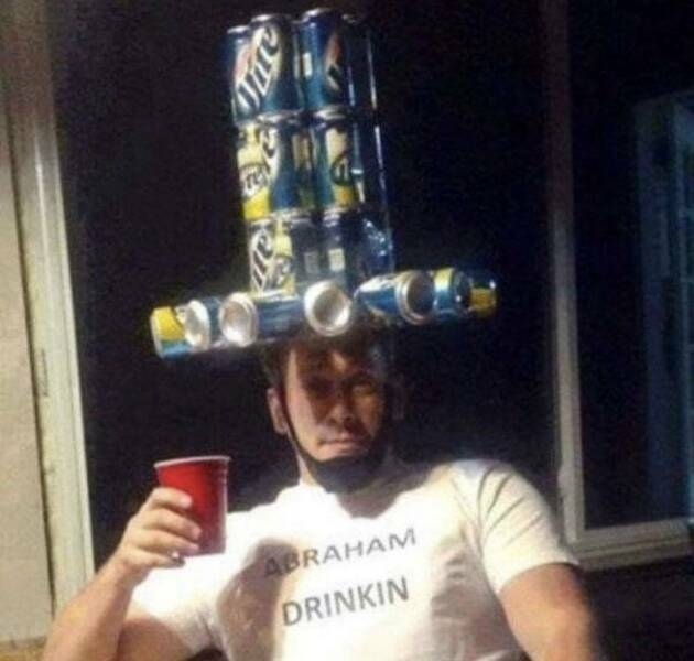 images/gallery/sightgags/AbrahamDrinkin.jpg