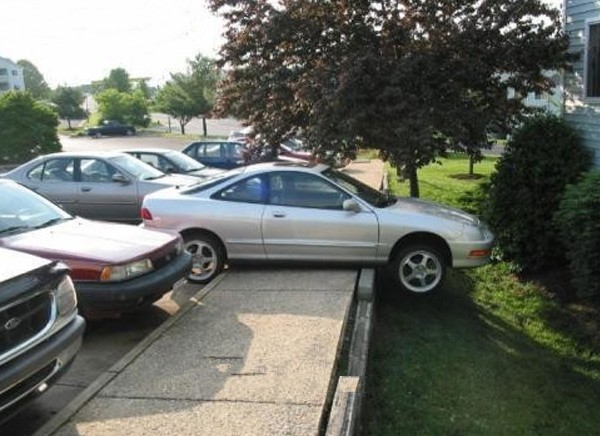 images/gallery/sightgags/BadParking7.jpg
