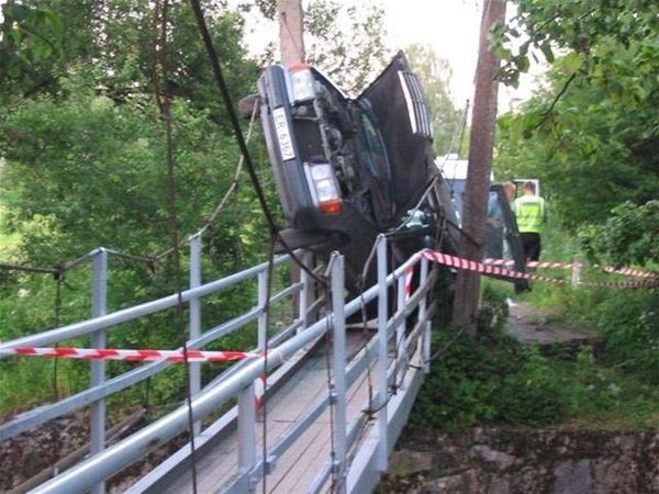 images/gallery/sightgags/BadParking9.jpg