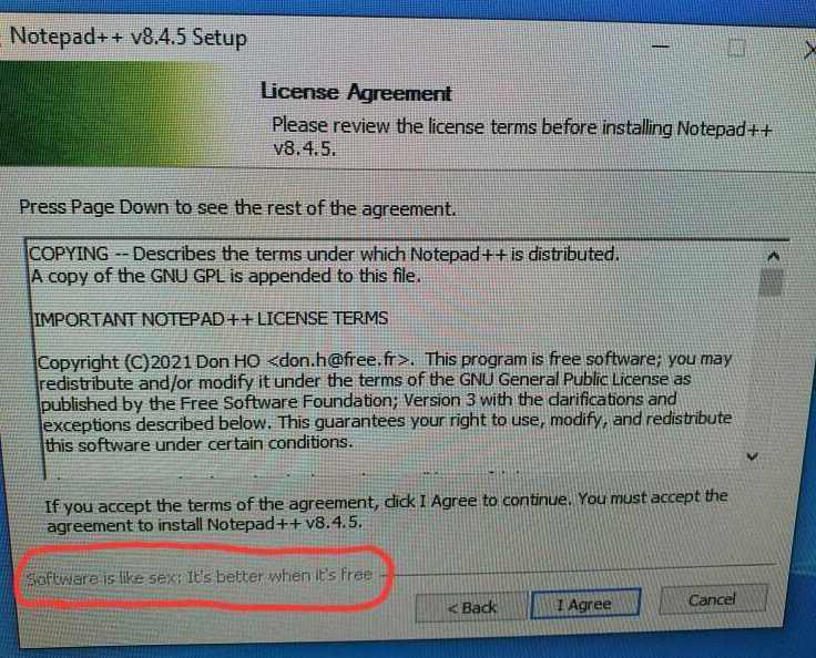 images/gallery/sightgags/BetterWhenFree.jpg