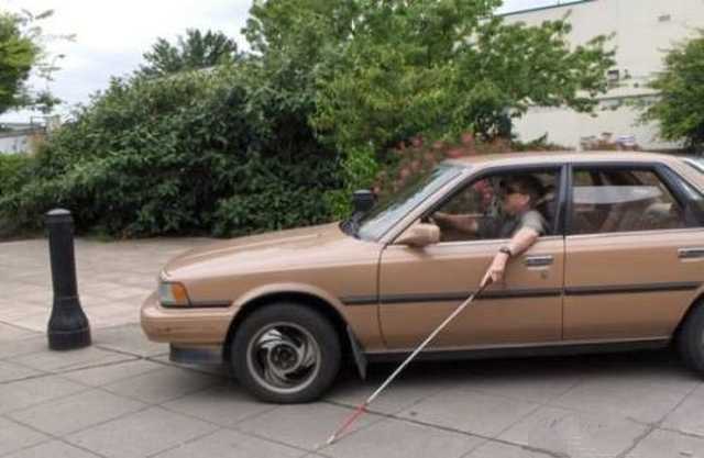 images/gallery/sightgags/BlindDriver.jpg