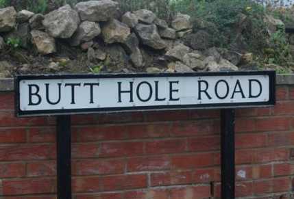 images/gallery/sightgags/ButtHoleRoad.jpg