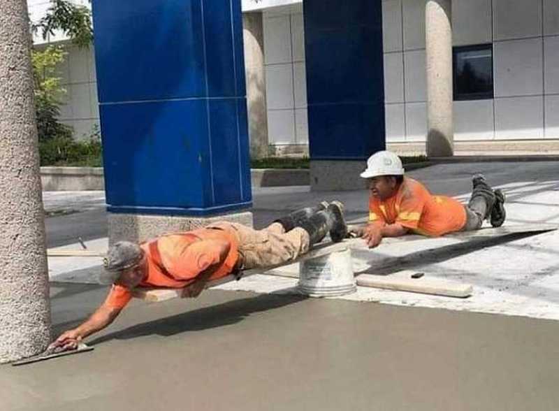 images/gallery/sightgags/DivingConcrete.jpg