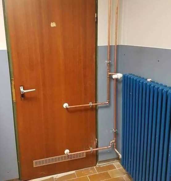 images/gallery/sightgags/DoorRadiator.jpg
