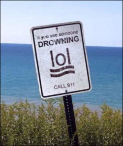 images/gallery/sightgags/DrowningLOL.jpg