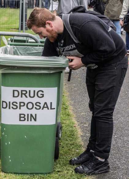 images/gallery/sightgags/DrugDisposal.jpg