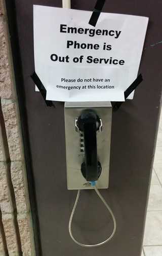 images/gallery/sightgags/EemergencyPhone.jpg