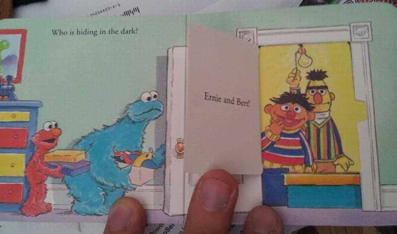 images/gallery/sightgags/ErnieAndBertInCloset.jpg