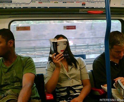 images/gallery/sightgags/FaceBook.jpg