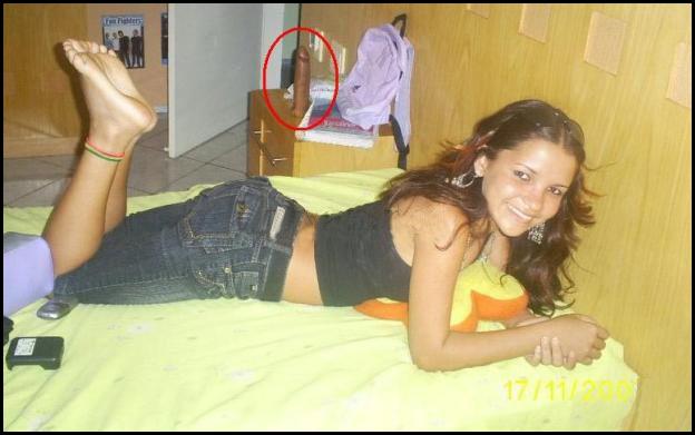 images/gallery/sightgags/FacebookPhotoOfTheYear.jpg