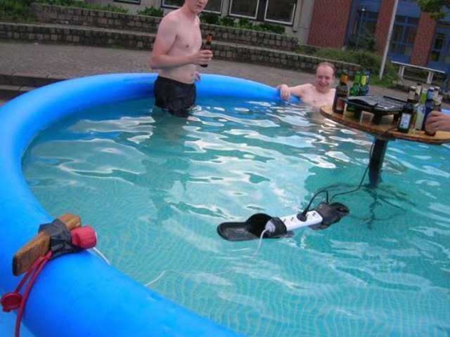 images/gallery/sightgags/FlipFlopPowerStrip.jpg