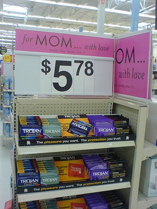 images/gallery/sightgags/ForMomWithLove.jpg