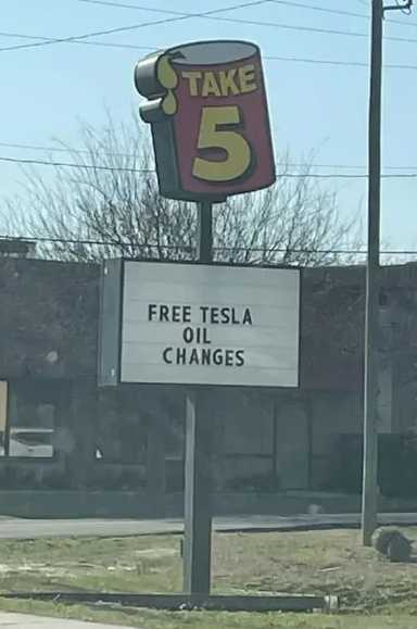 images/gallery/sightgags/FreeTeslaOil.jpg