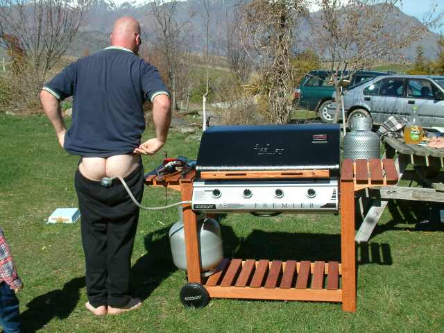 images/gallery/sightgags/GasGrill.jpg