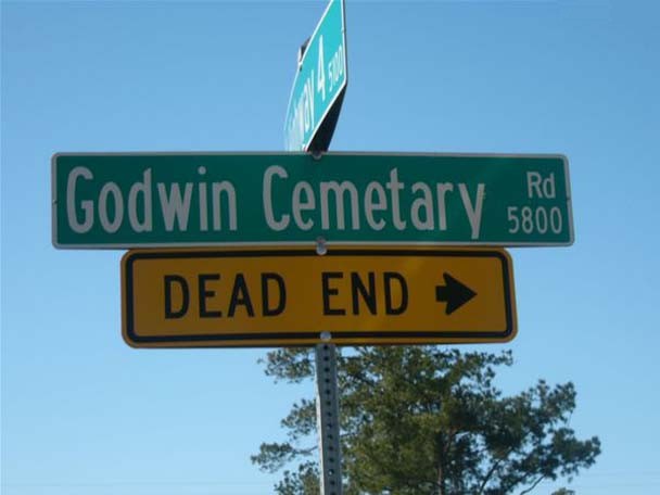 images/gallery/sightgags/GodwinCemetary.jpg