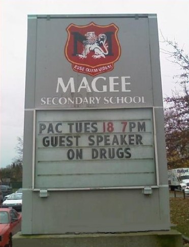 images/gallery/sightgags/GuestSpeakerOnDrugs.jpg