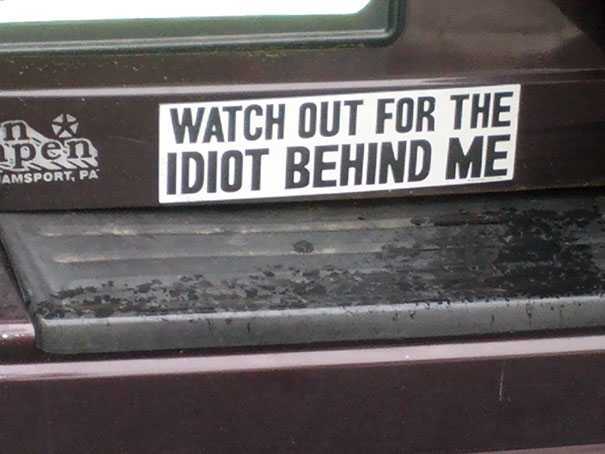 images/gallery/sightgags/IdiotBehindMe.jpg