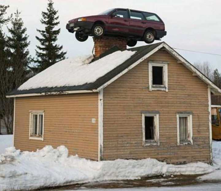 images/gallery/sightgags/ItDidntDriveThere.jpg