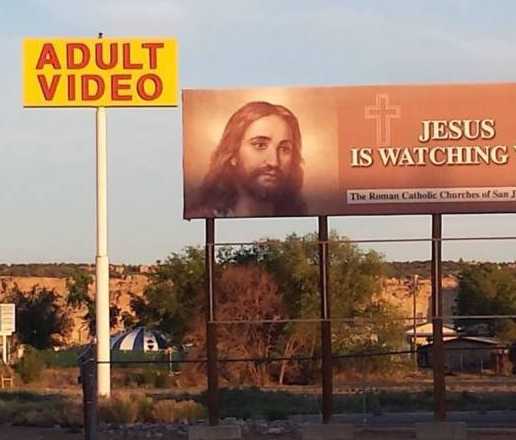 images/gallery/sightgags/JesusWatches.jpg