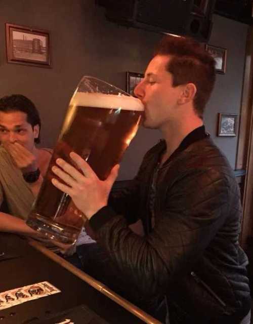images/gallery/sightgags/Just1Beer.jpg