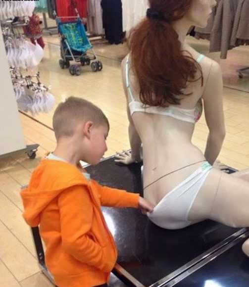 images/gallery/sightgags/JustChecking.jpg