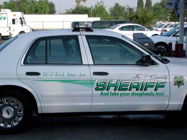 images/gallery/sightgags/KernCoSheriffCar.jpg