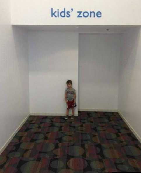 images/gallery/sightgags/KidsZone.jpg