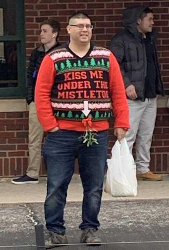 images/gallery/sightgags/KissMe.jpg