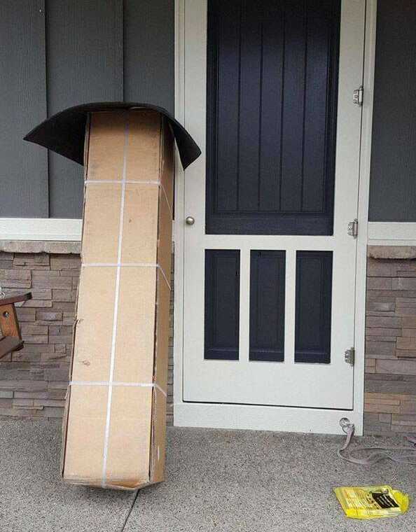 images/gallery/sightgags/LeaveUnderDoormat.jpg