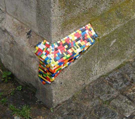 images/gallery/sightgags/LegoWallPatch.jpg