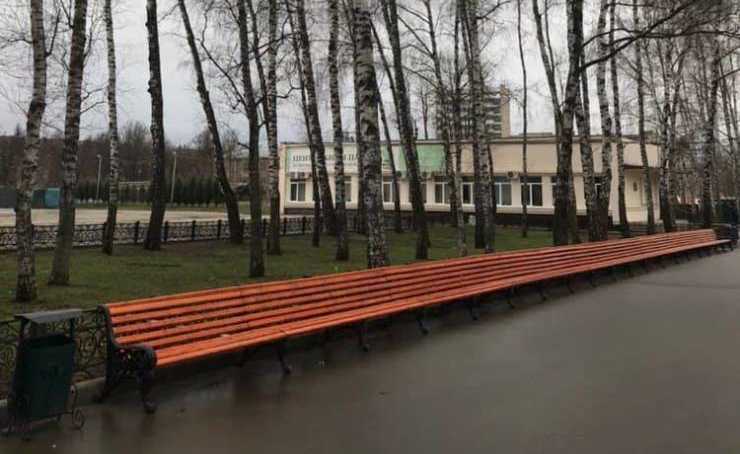 images/gallery/sightgags/LongBench.jpg