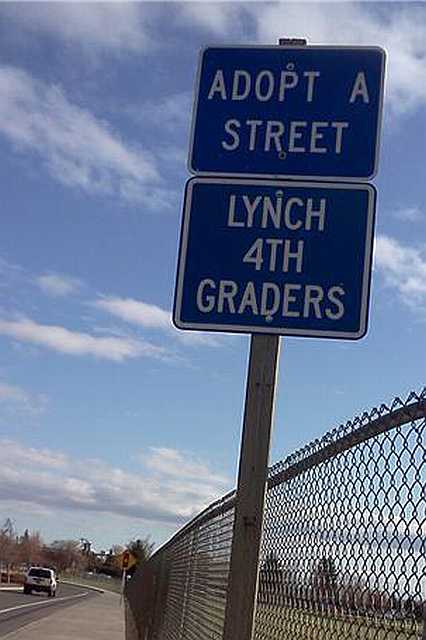 images/gallery/sightgags/Lynch4thGraders.jpg