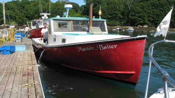 images/gallery/sightgags/MasterBaiterBoat.jpg