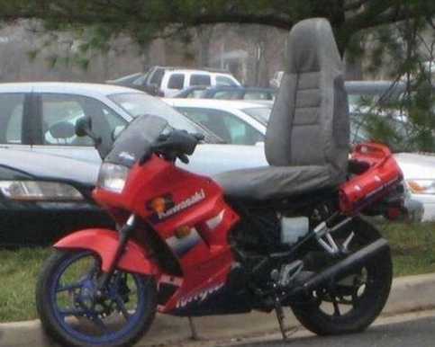 images/gallery/sightgags/MotorcycleChair.jpg
