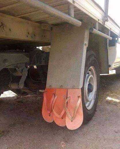 images/gallery/sightgags/MudFlops.jpg
