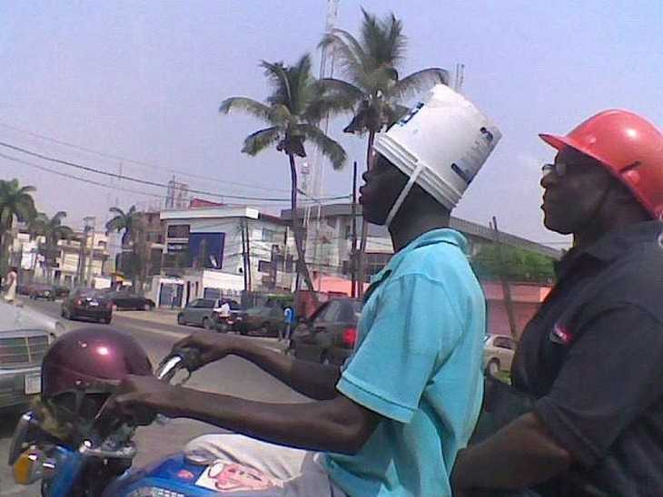 images/gallery/sightgags/NoHelmetNoProblem.jpg