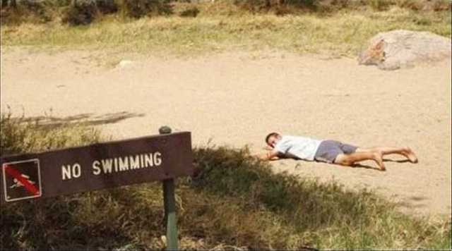 images/gallery/sightgags/NoSwimmingSwimmer.jpg
