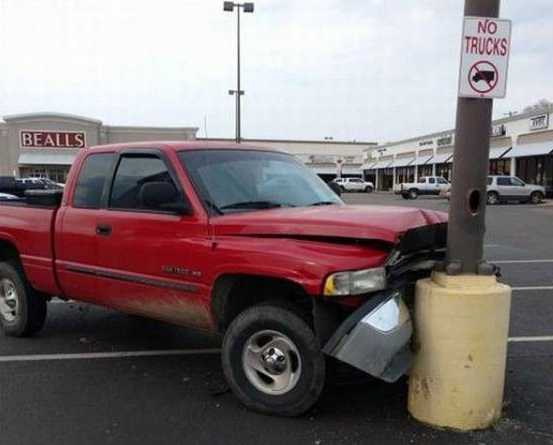 images/gallery/sightgags/NoTrucks.jpg