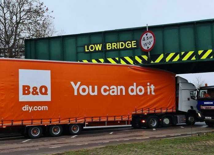 images/gallery/sightgags/NoYouCant.jpg