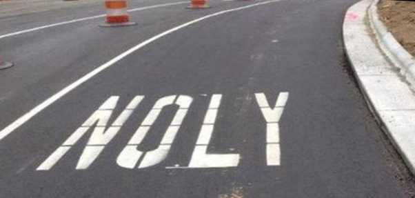 images/gallery/sightgags/NolyOneJob.jpg