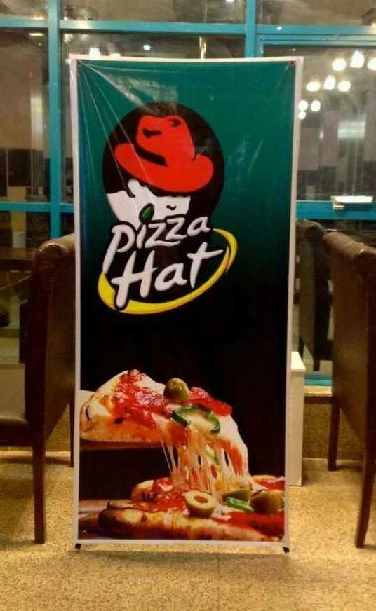 images/gallery/sightgags/NotPizzaHut.jpg