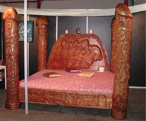 images/gallery/sightgags/PenisBed.jpg