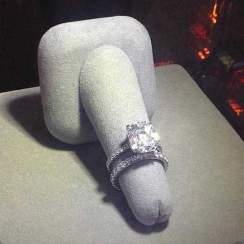 images/gallery/sightgags/PenisRing.jpg