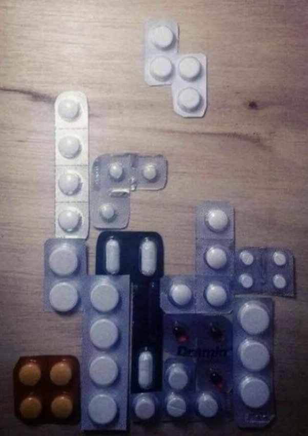 images/gallery/sightgags/PillsTetris.jpg