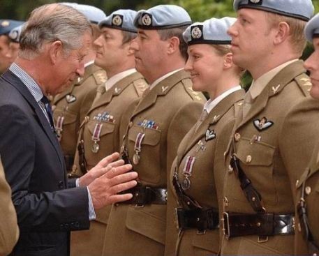 images/gallery/sightgags/PrinceCharlesLikesBoobs.jpg