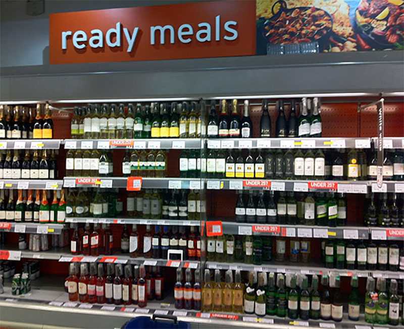 images/gallery/sightgags/ReadyMeals.jpg
