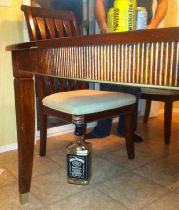 images/gallery/sightgags/RedneckFurnitureRepair.jpg