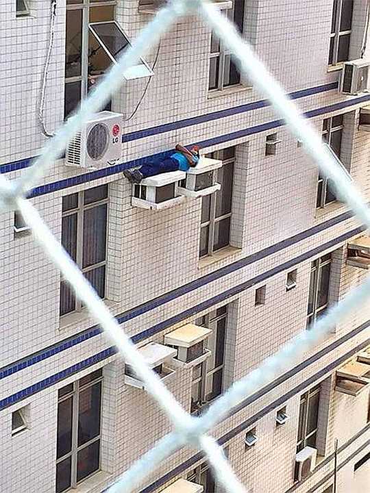 images/gallery/sightgags/SafetyFirst137.jpg