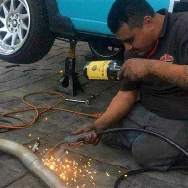 images/gallery/sightgags/SafetyFirst142.jpg